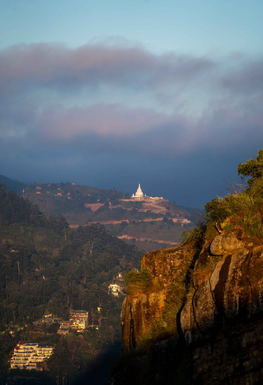 little-adam-s-peak-landscape-during-a-stunning-sun-2023-11-27-05-03-37-utc
